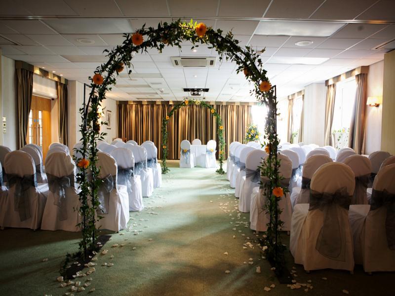 Regency Park Hotel, Health Club & Spa Thatcham Eksteriør bilde
