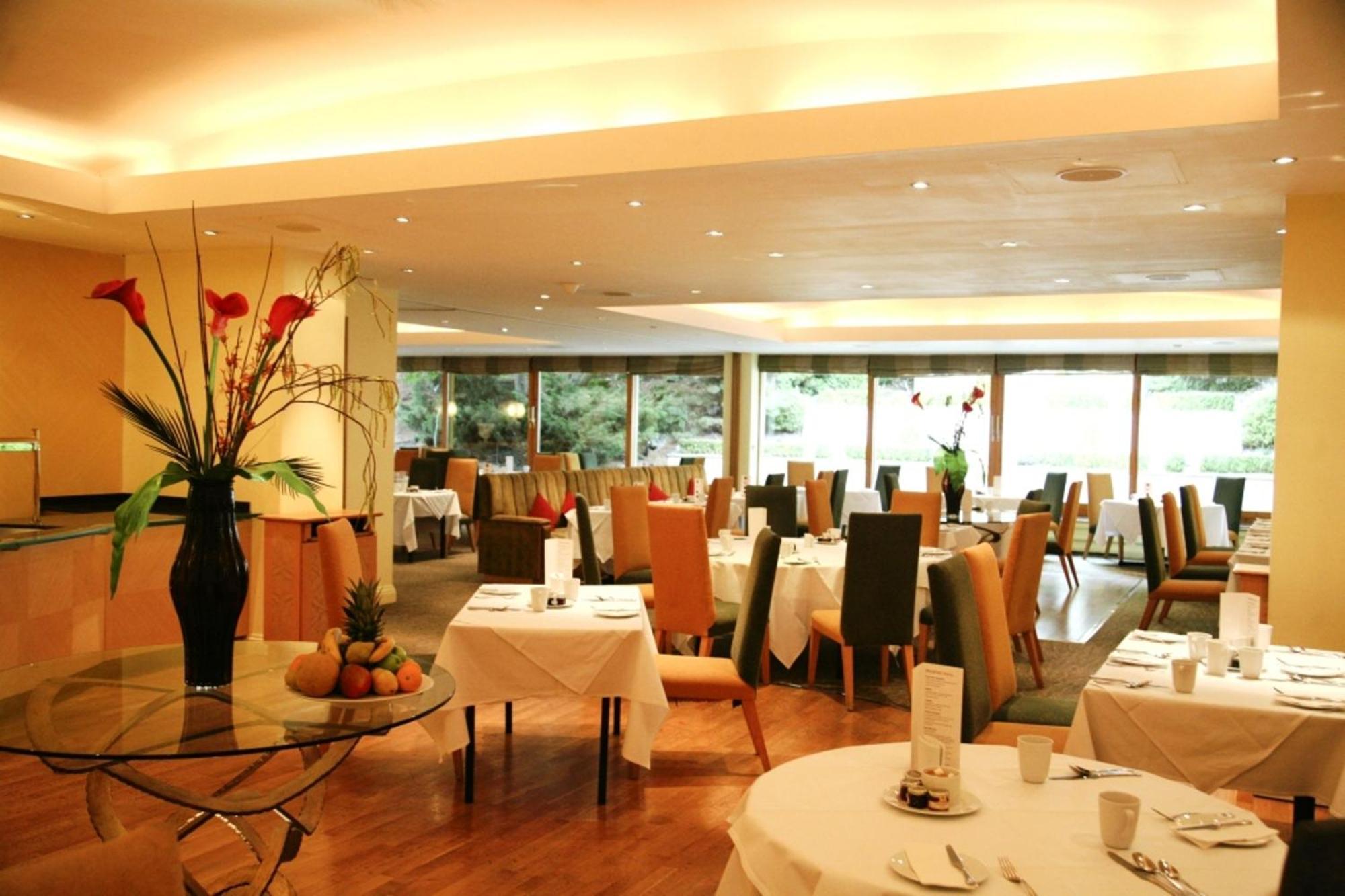 Regency Park Hotel, Health Club & Spa Thatcham Eksteriør bilde