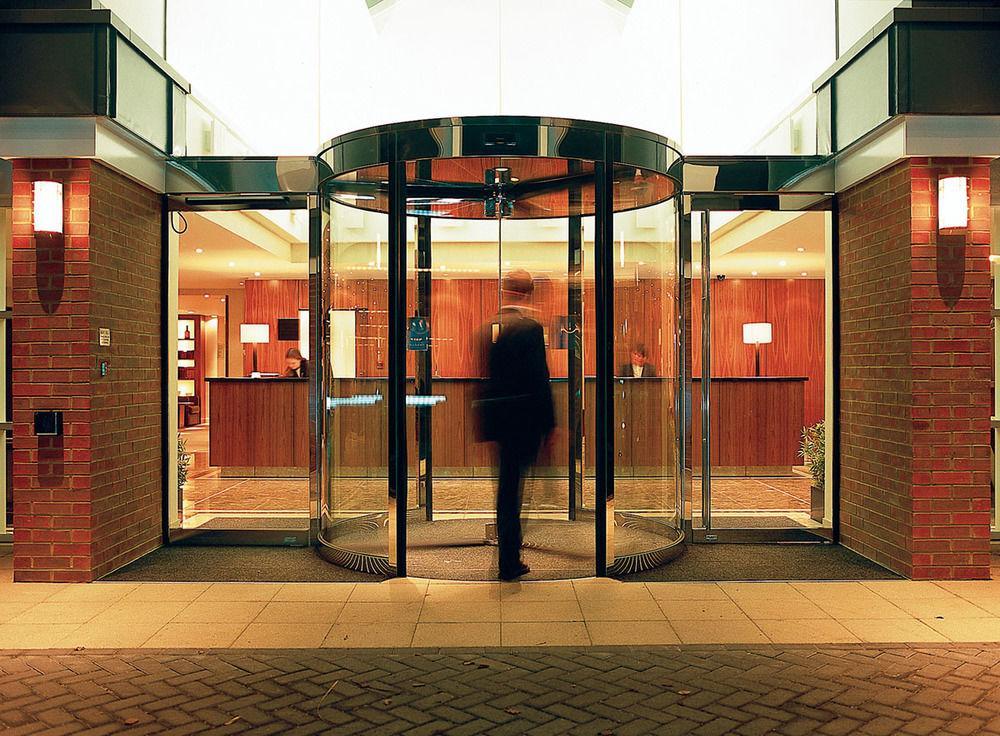 Regency Park Hotel, Health Club & Spa Thatcham Eksteriør bilde