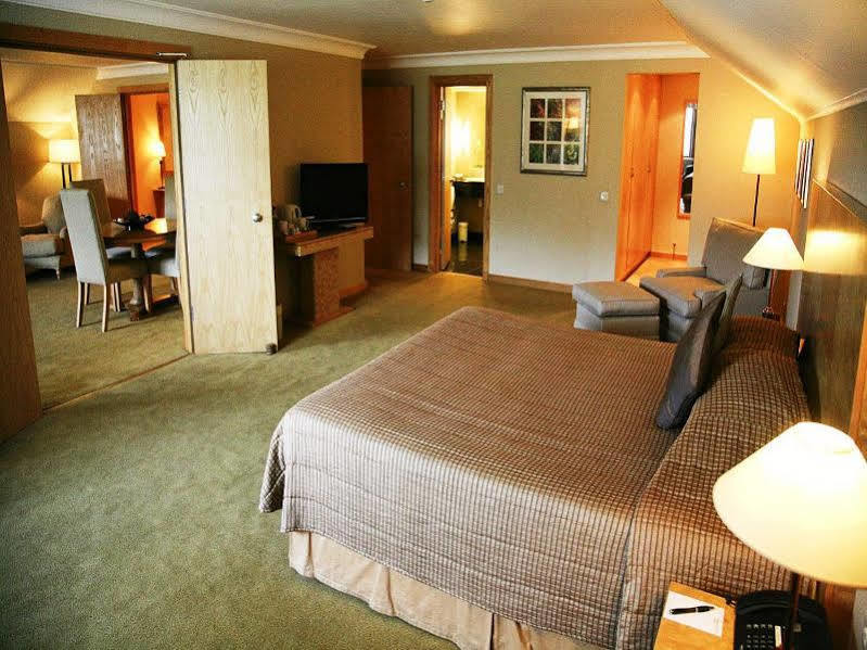 Regency Park Hotel, Health Club & Spa Thatcham Eksteriør bilde