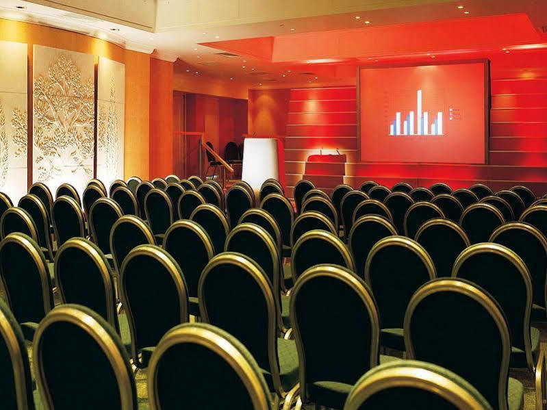 Regency Park Hotel, Health Club & Spa Thatcham Eksteriør bilde