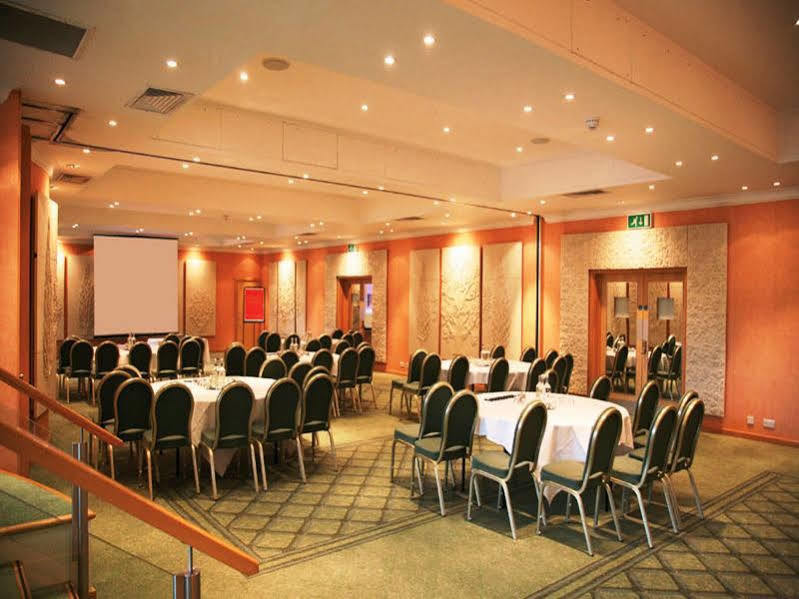 Regency Park Hotel, Health Club & Spa Thatcham Eksteriør bilde